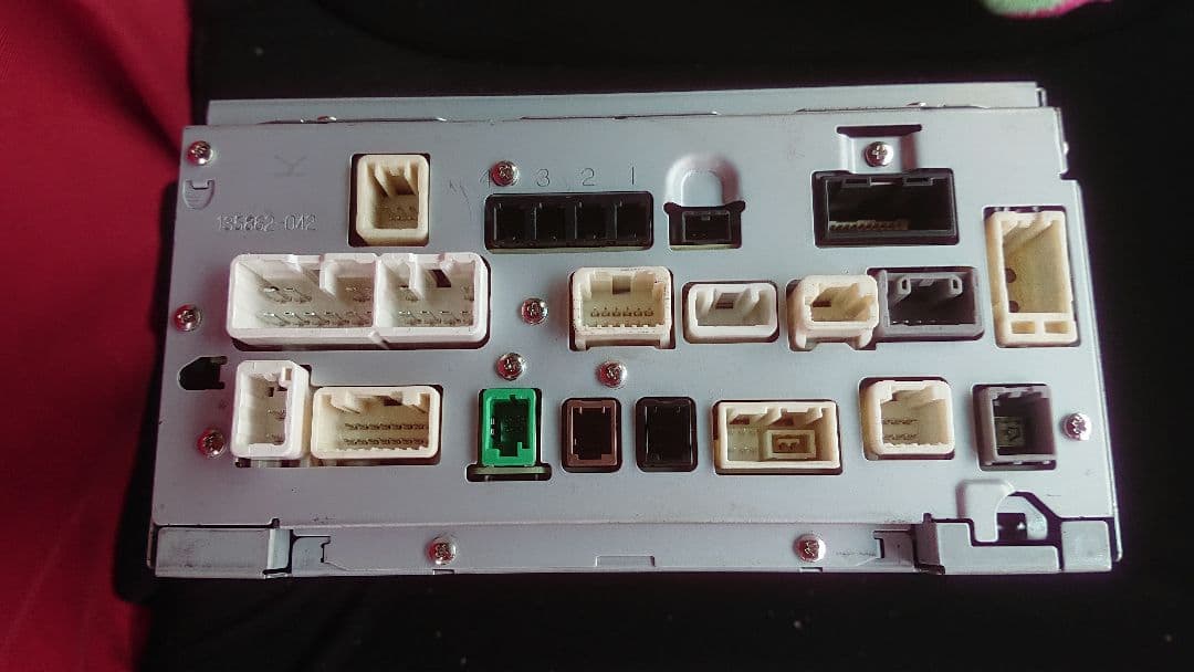 トヨタ純正7インチメモリーナビ NSZT-W68T セキュリティロック品