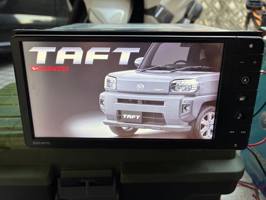 Daihatsu TAFT NSZN-W71D カーナビ　ダイハツ