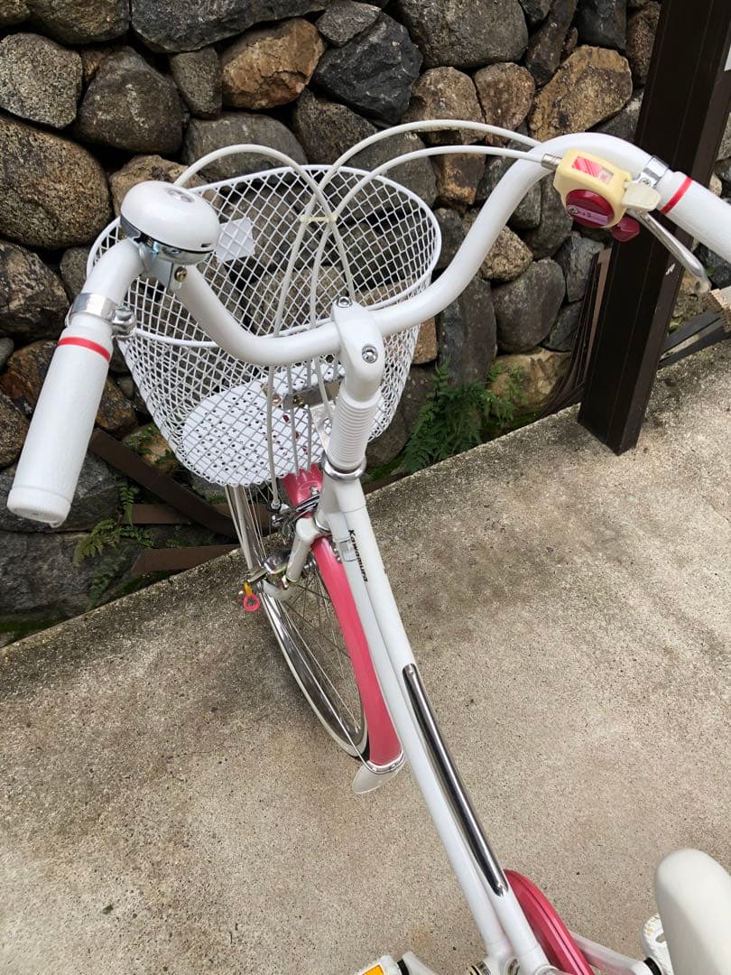 Kawamura シティサイクルホワイトピンク　24㌅内装3段　ママチャリ