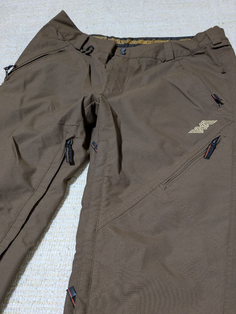 VOLCOM NOMIS メンズスノーボードスノボースキーウェア　サイズL