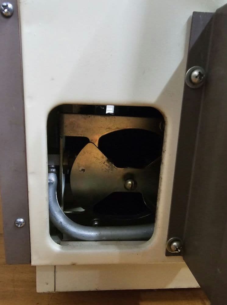 昭和レトロ Rinnai リンナイ 赤外線ストーブ LPガス用 R-8581