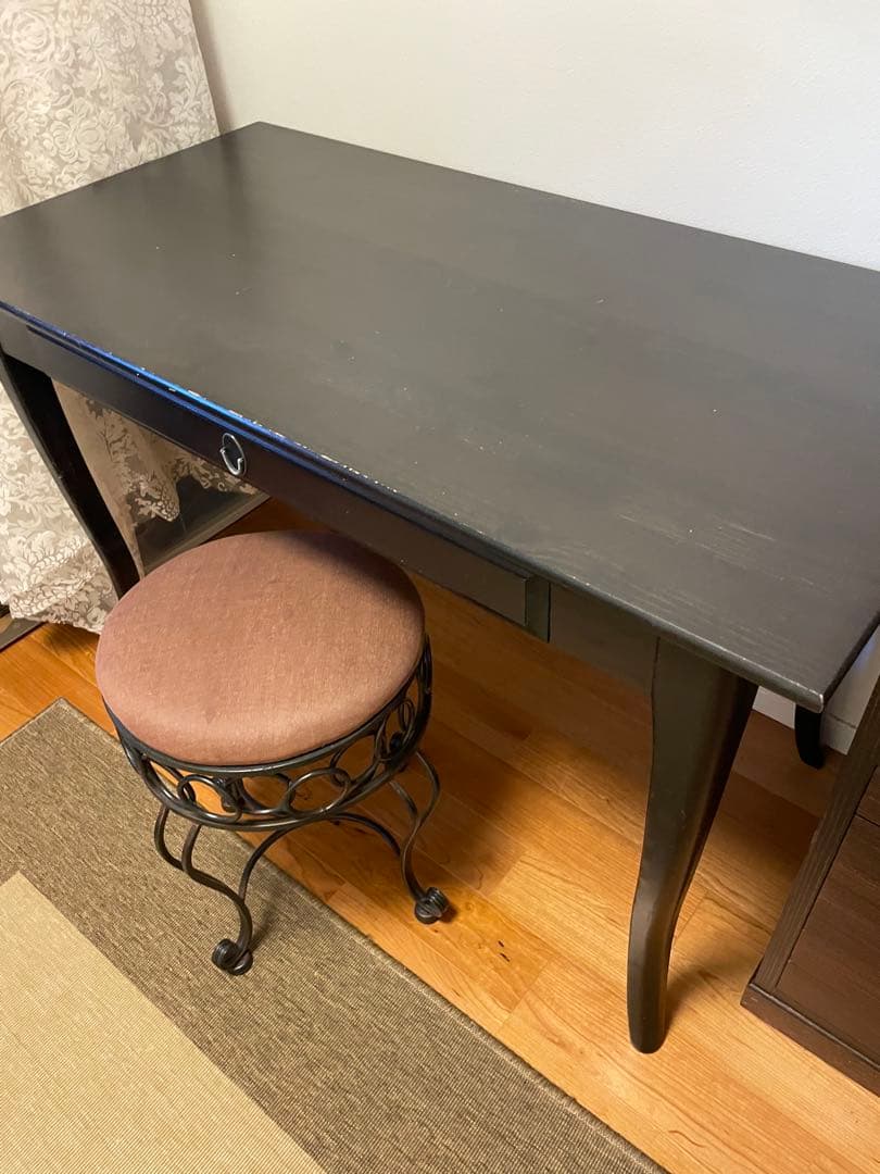 IKEAレア廃盤品LEKSVIKデスク　アンティーク風　木製　机　黒
