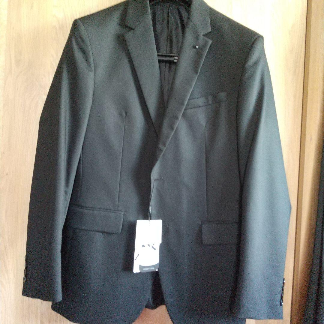 新品未使用　春夏向きZARAセットアップ　細身　COOL素材　ブラック　Ｍ相当