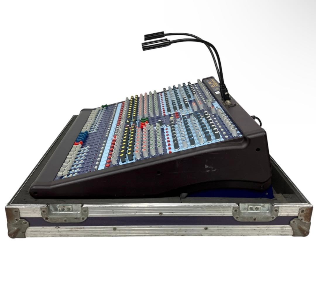 MIDAS　VENICE 240　アナログミキサー