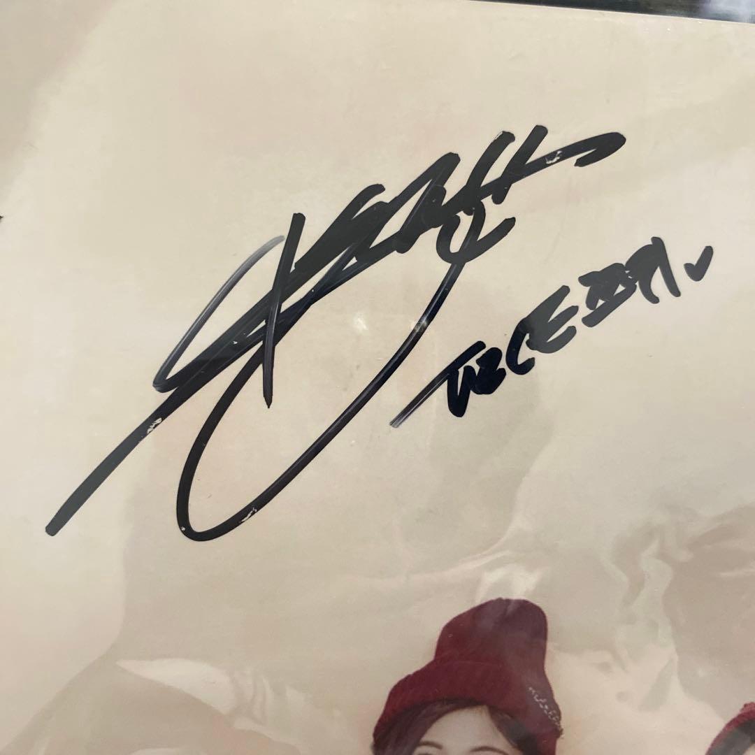 難あり！　TWICE サイン　直筆　A4サイズ　写真