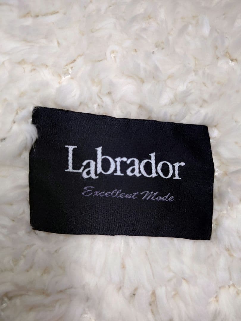 ❤❤未使用❤❤【Labrador】ふんわり柔らか❤プラクトビーバーヤーンケープ❤