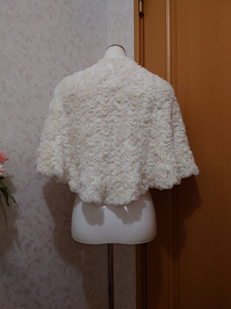 ❤❤未使用❤❤【Labrador】ふんわり柔らか❤プラクトビーバーヤーンケープ❤