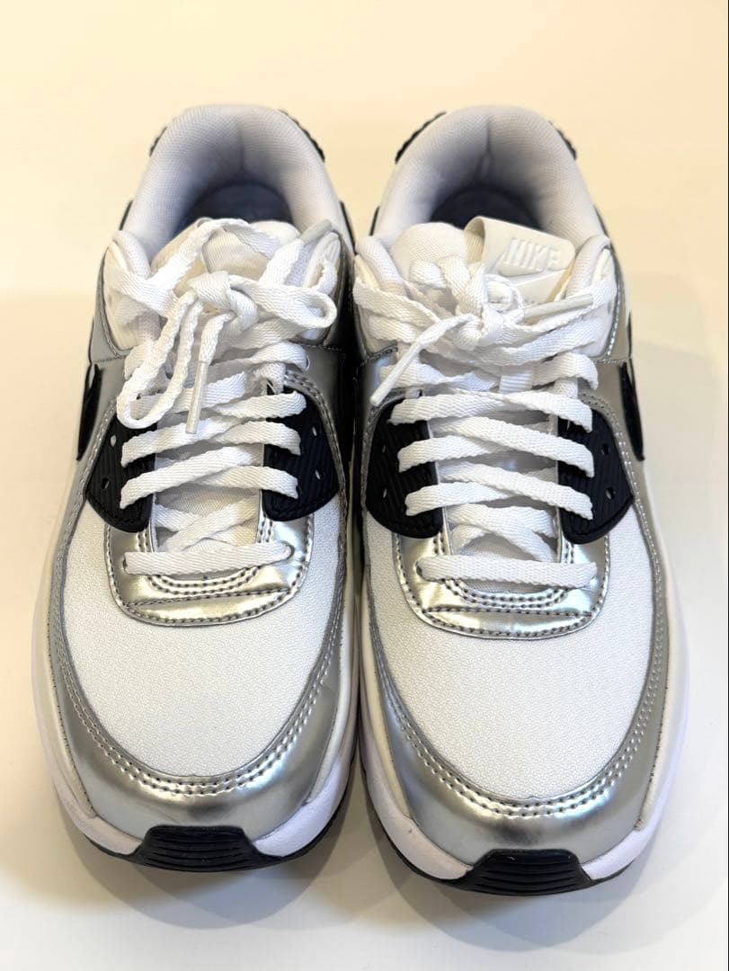 24cm 美品 NIKE AIR MAX LV8 エアマックス 厚底