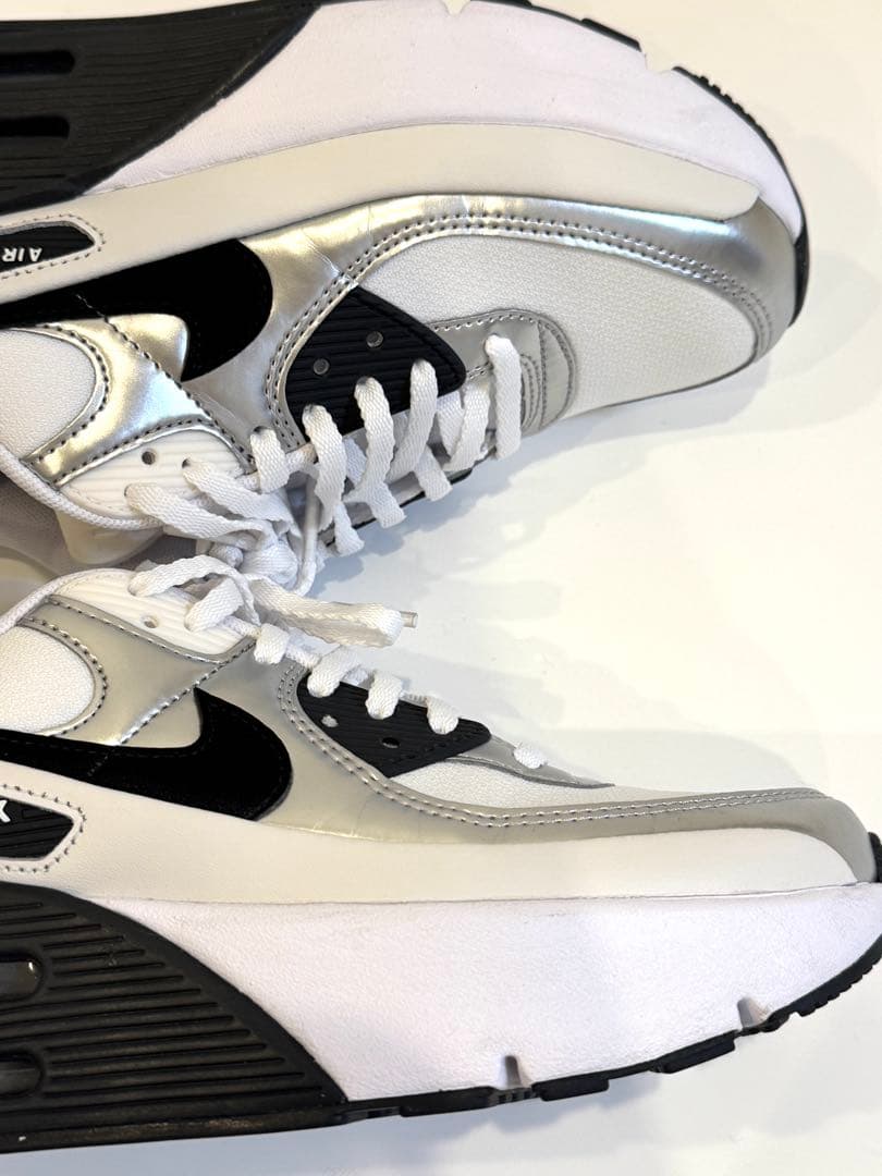 24cm 美品 NIKE AIR MAX LV8 エアマックス 厚底