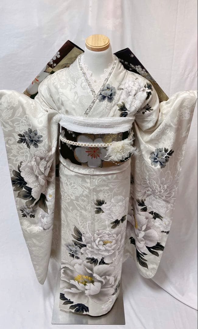 浅緑色 牡丹と四季の花々　振袖 成人式　振袖6点セット　正絹 振袖フルセット