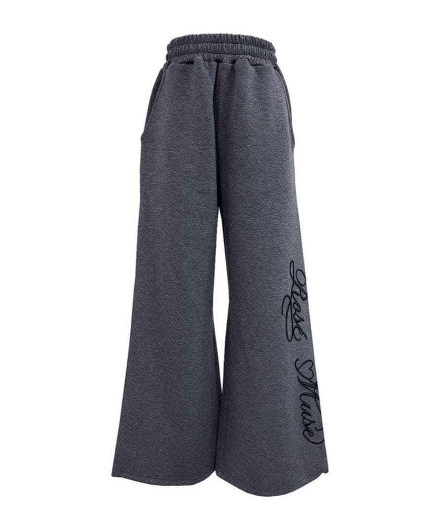 ロゼミューズ　Logo 3d embroidery hoodie チャコール