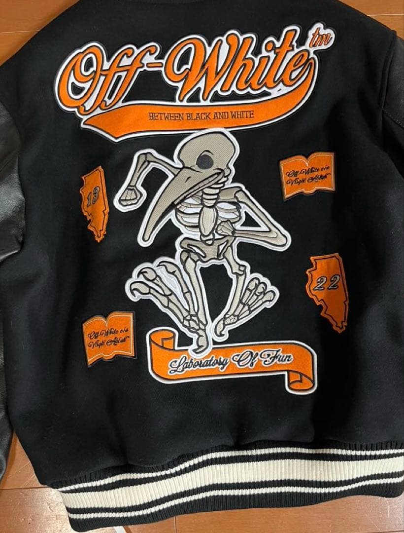 L*い様 【新品未使用】　国内正規品！Off-White スタジャン