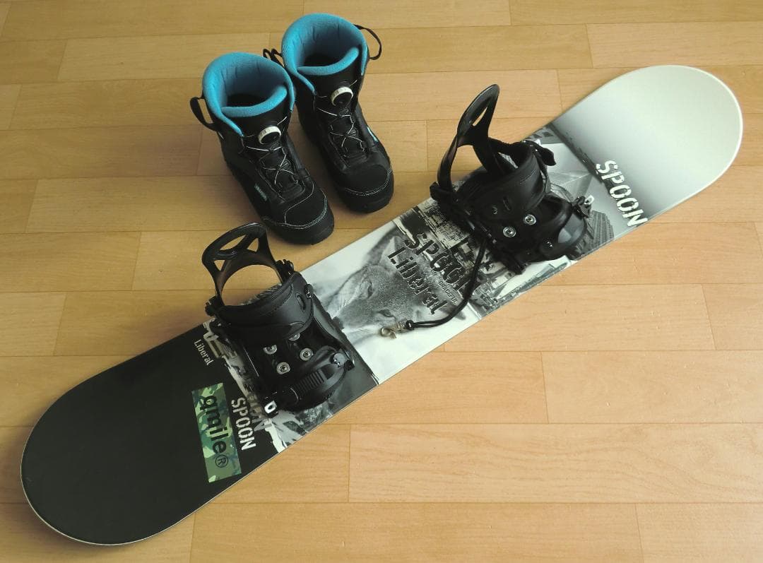 ■■12月・1月限定■送料無料■SPOON■子供用スノボセット■130/24■■