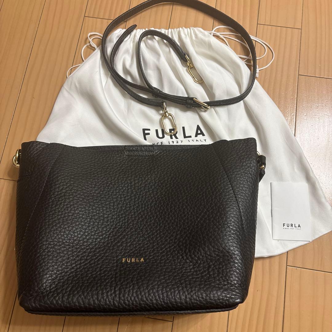 値下げ　FURLA レザー ショルダーバッグ　2way