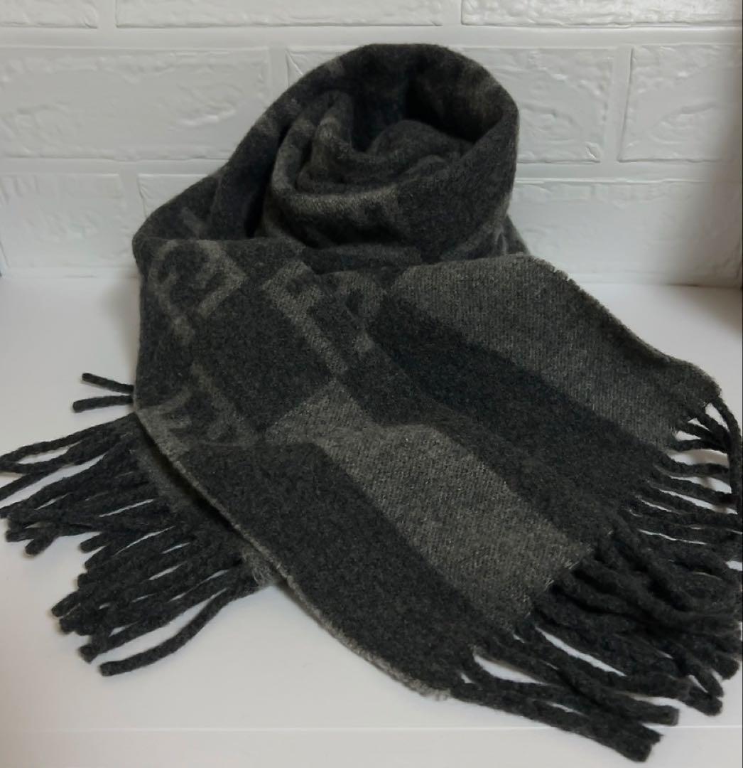 フェンディ　FENDI マフラー　グレー　FFロゴ ウール