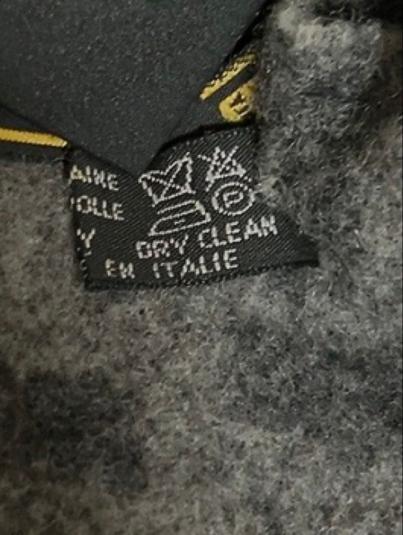 フェンディ　FENDI マフラー　グレー　FFロゴ ウール