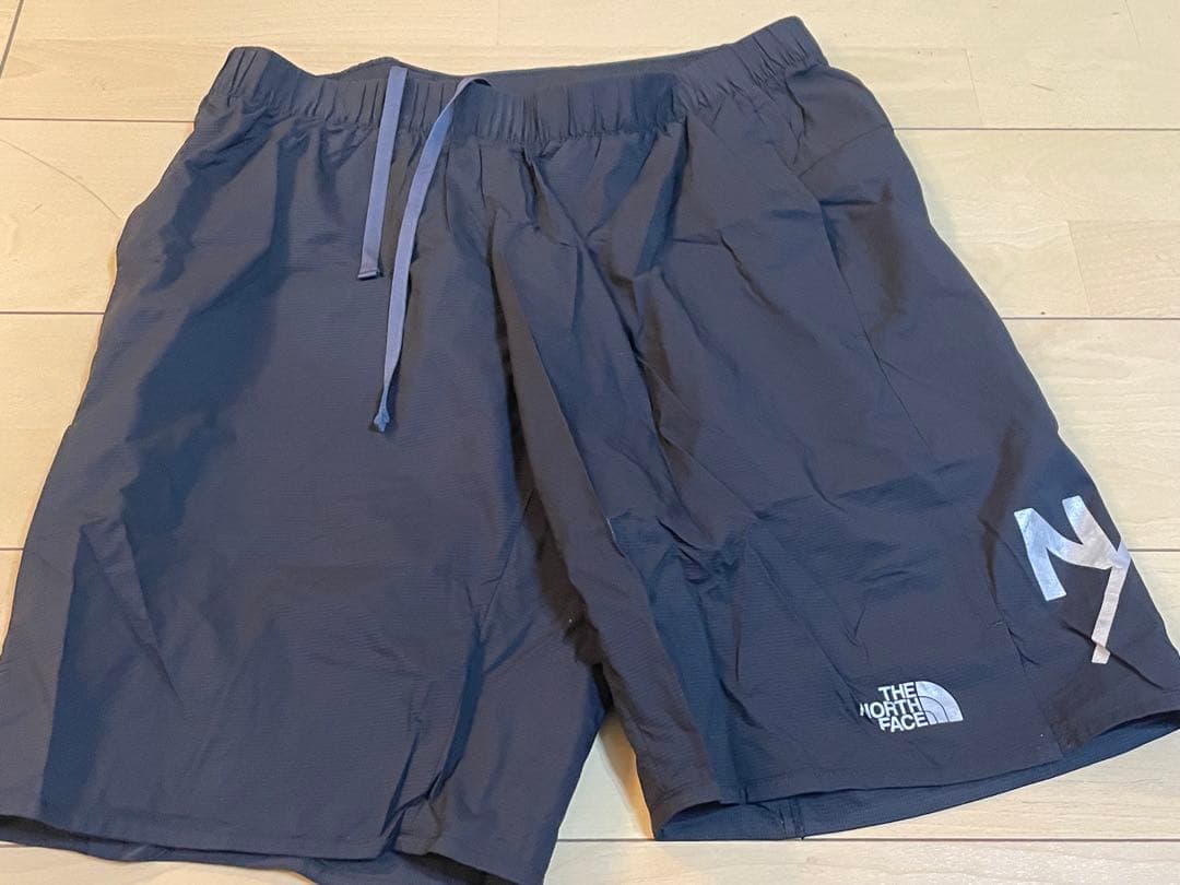 【黒 セットアップ】NEUTRALWORKS. Tシャツ&ショートパンツ