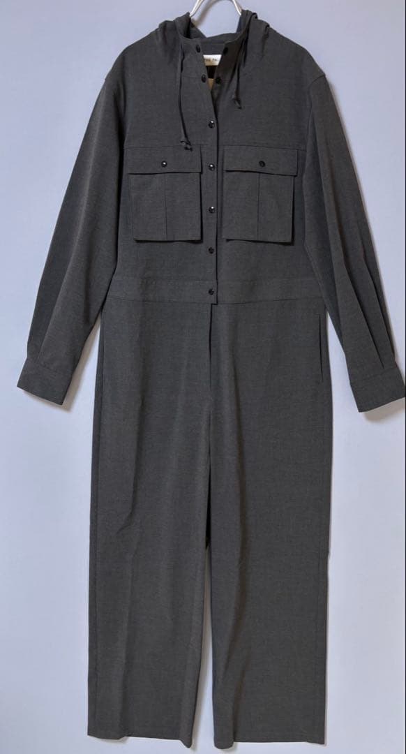 未使用ウィムガゼットTHE PAUSE フーディージャンプスーツグレー　FREE