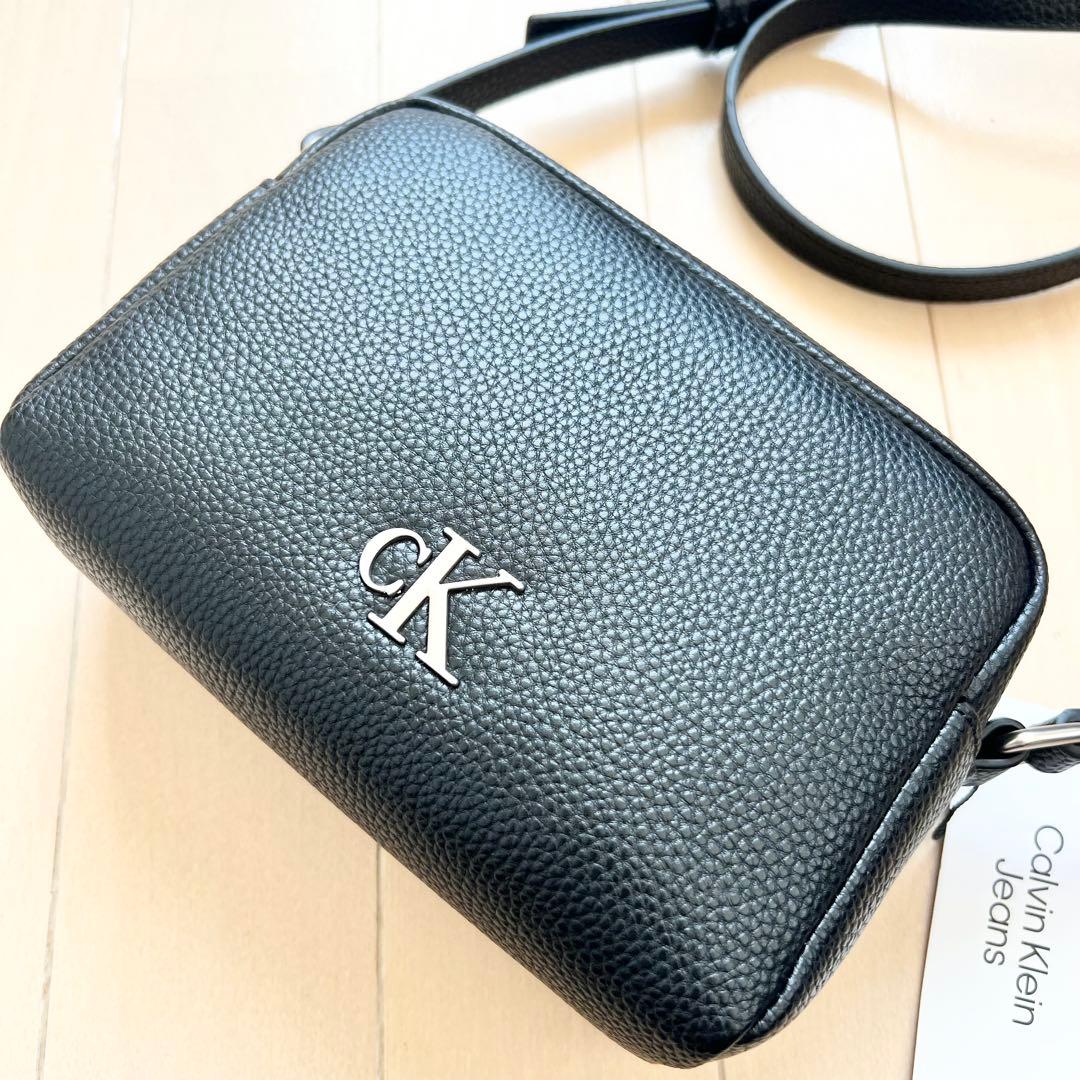 【未使用 タグ付】カルバンクライン カメラバッグ CKロゴ ショルダーバッグ