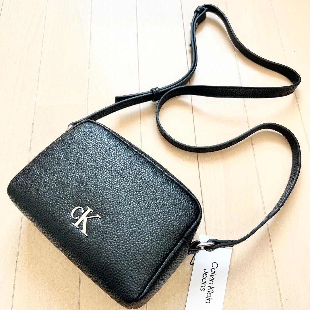【未使用 タグ付】カルバンクライン カメラバッグ CKロゴ ショルダーバッグ