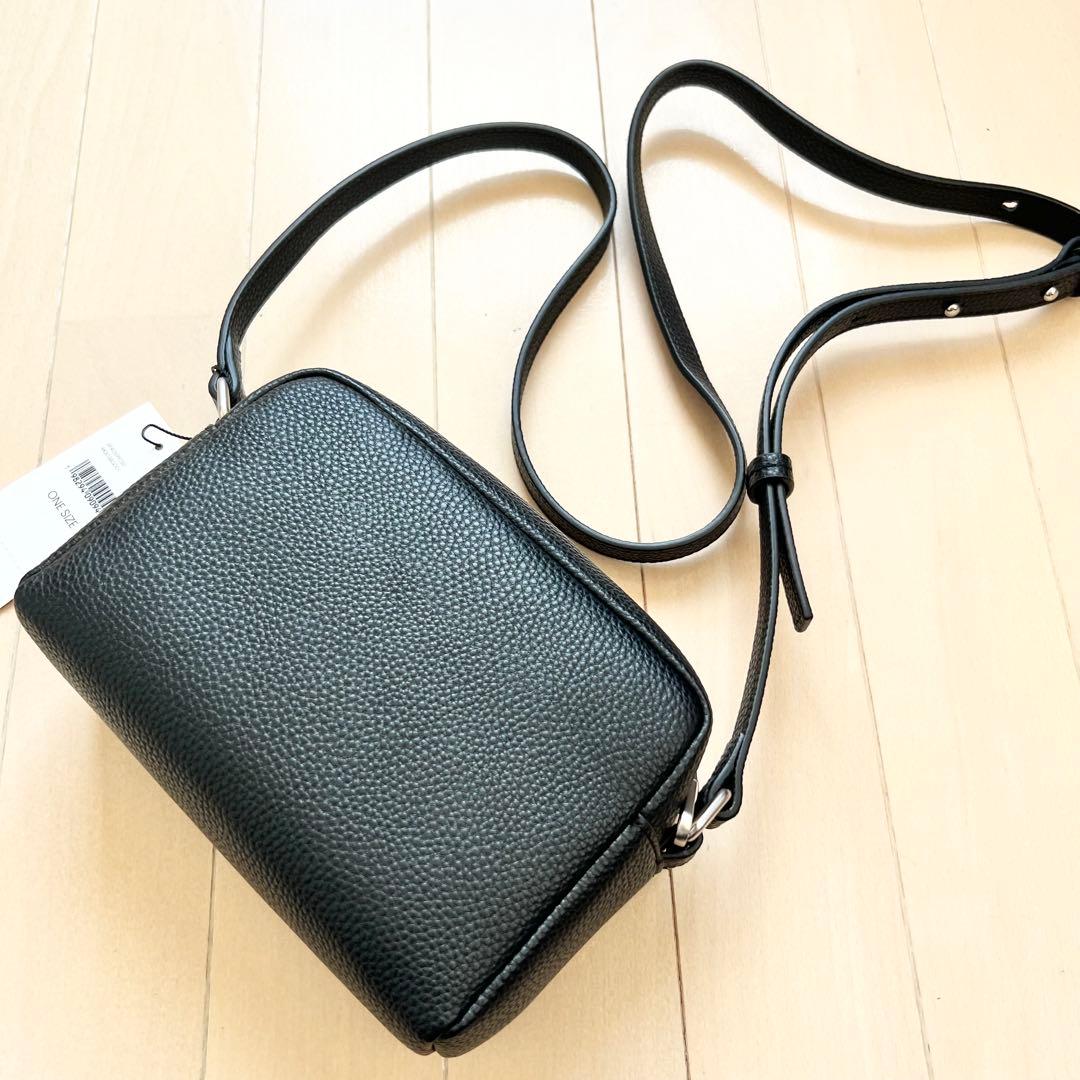【未使用 タグ付】カルバンクライン カメラバッグ CKロゴ ショルダーバッグ