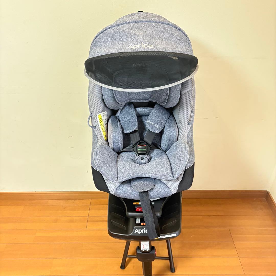 【美品・付属品完備】アップリカ チャイルドシート クルリラAC ISOFIX
