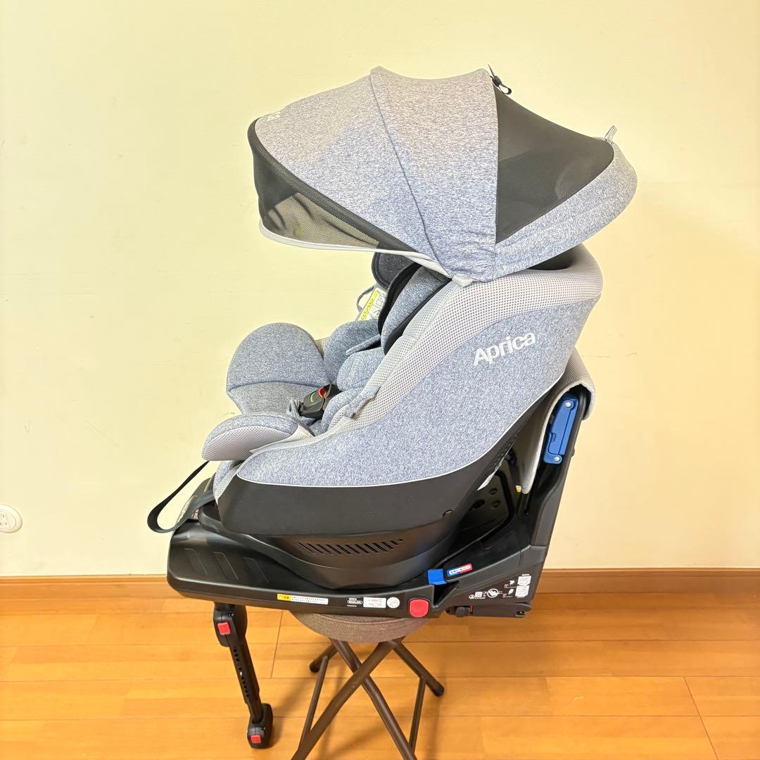 【美品・付属品完備】アップリカ チャイルドシート クルリラAC ISOFIX