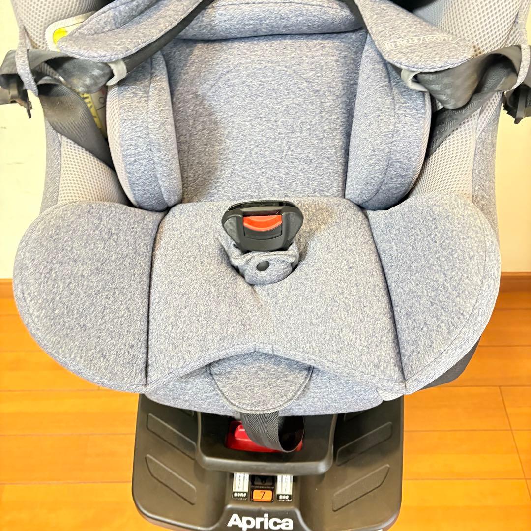 【美品・付属品完備】アップリカ チャイルドシート クルリラAC ISOFIX