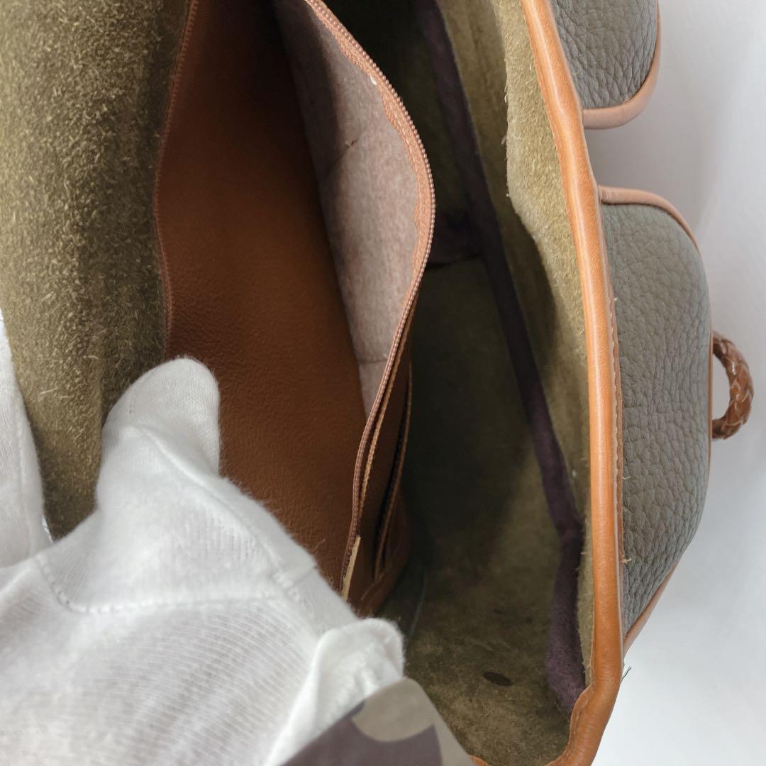 美品　ドゥーニー&バーグ　メッセンジャーバッグ　フラップ　肩掛け、斜め掛け