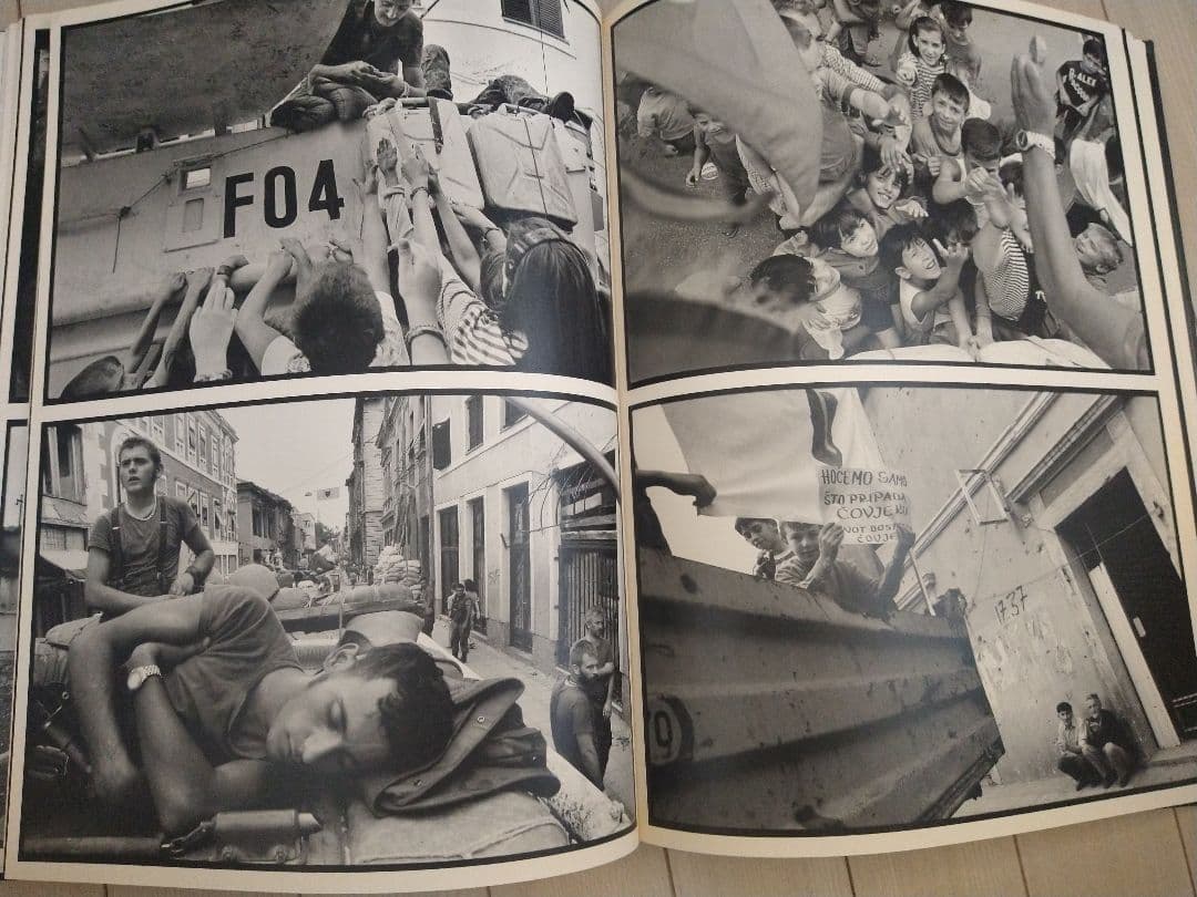 写真集 Gilles Peress 『FAREWELL TO BOSNIA』