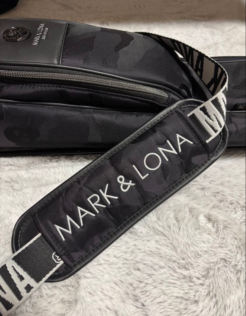 MARK&LONAキャディバッグ セルフスタンド ゴルフバッグ【完売品】