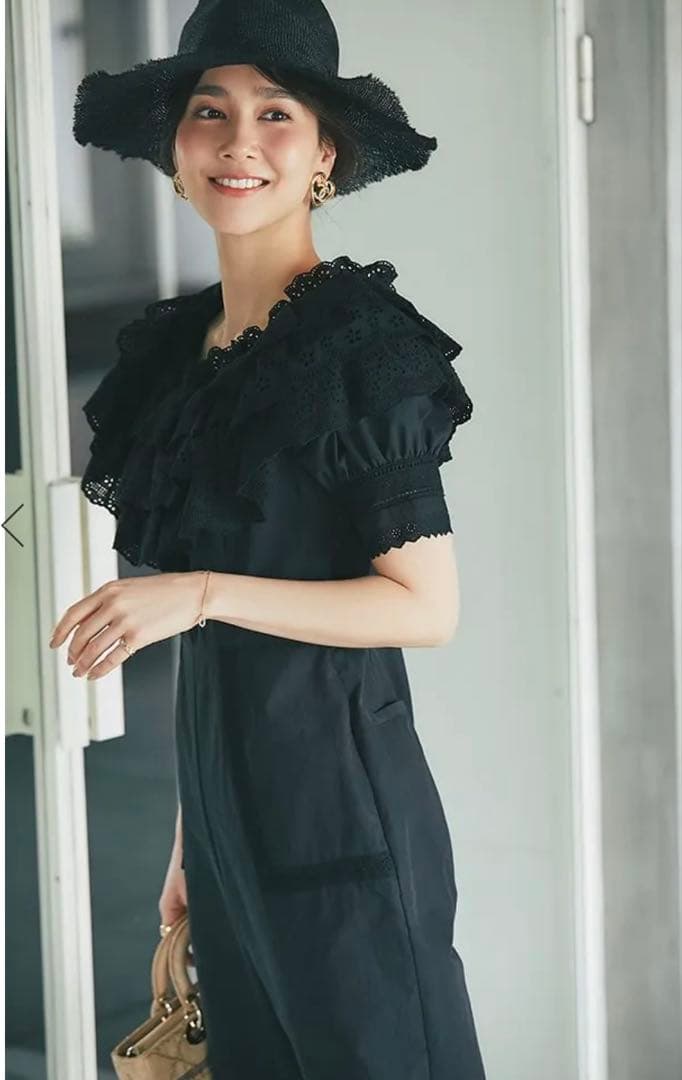 seventenbymihokawahitoフリル付きブラックオールインワンM