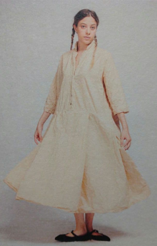 AAA8新品☆アルバム2024 TAILORED COLLAR DRESS