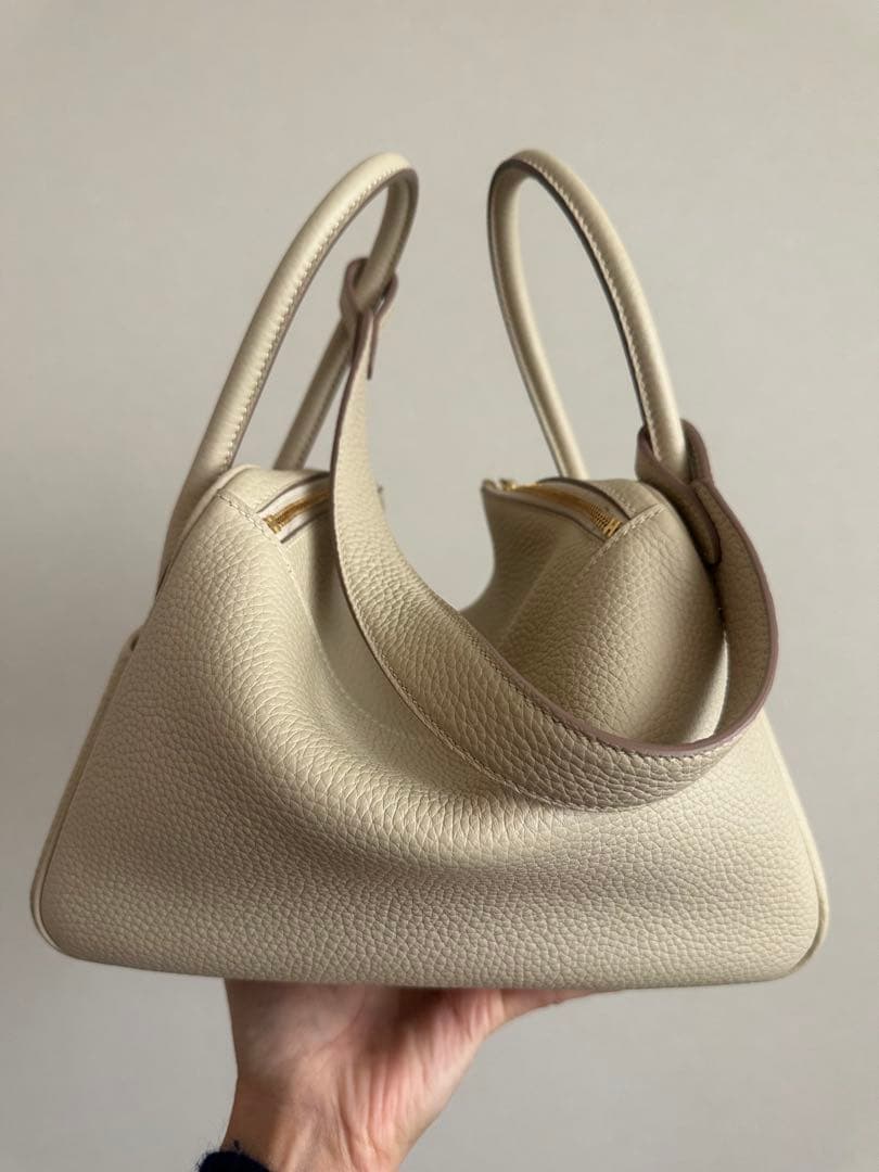 使用済。本革ショルダーバッグ