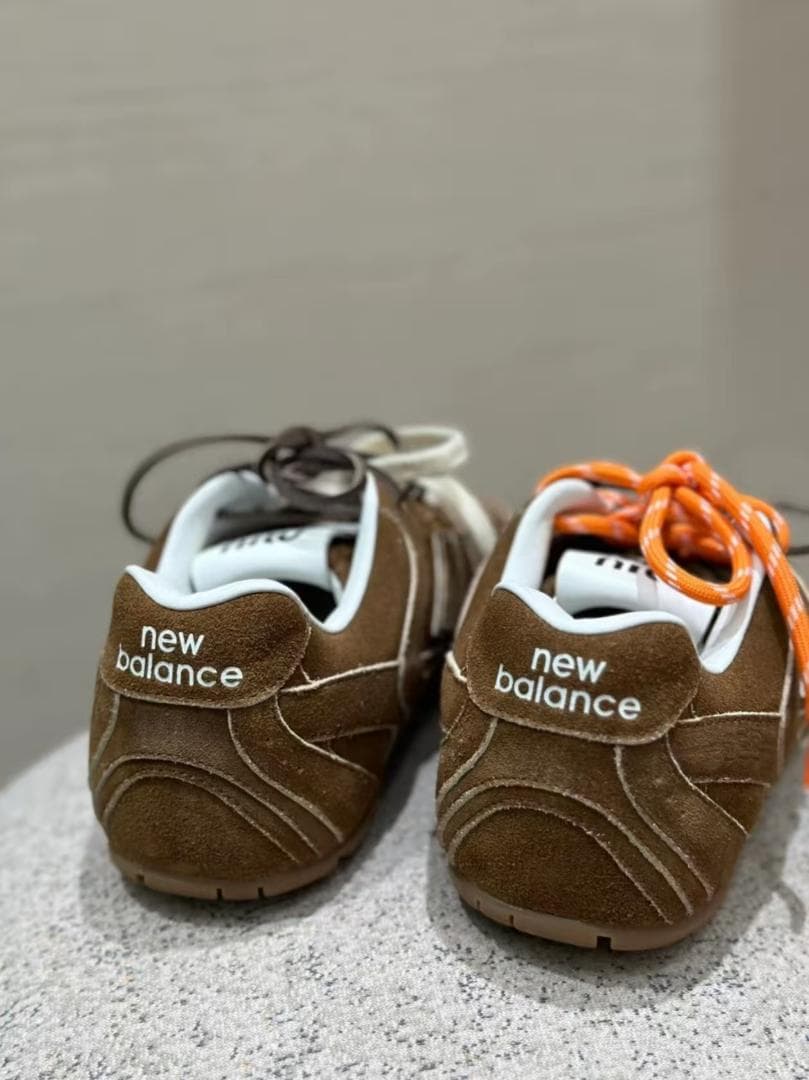 miumiu×NewBalanceスニーカー 24cm