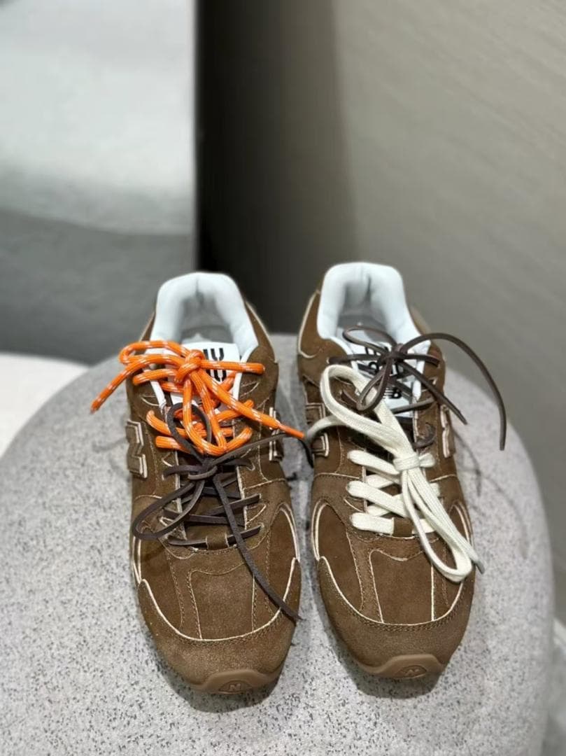 miumiu×NewBalanceスニーカー 24cm