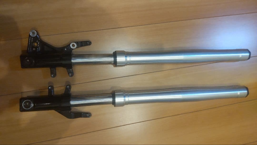 ダックス125　JB06　純正フロントフォーク