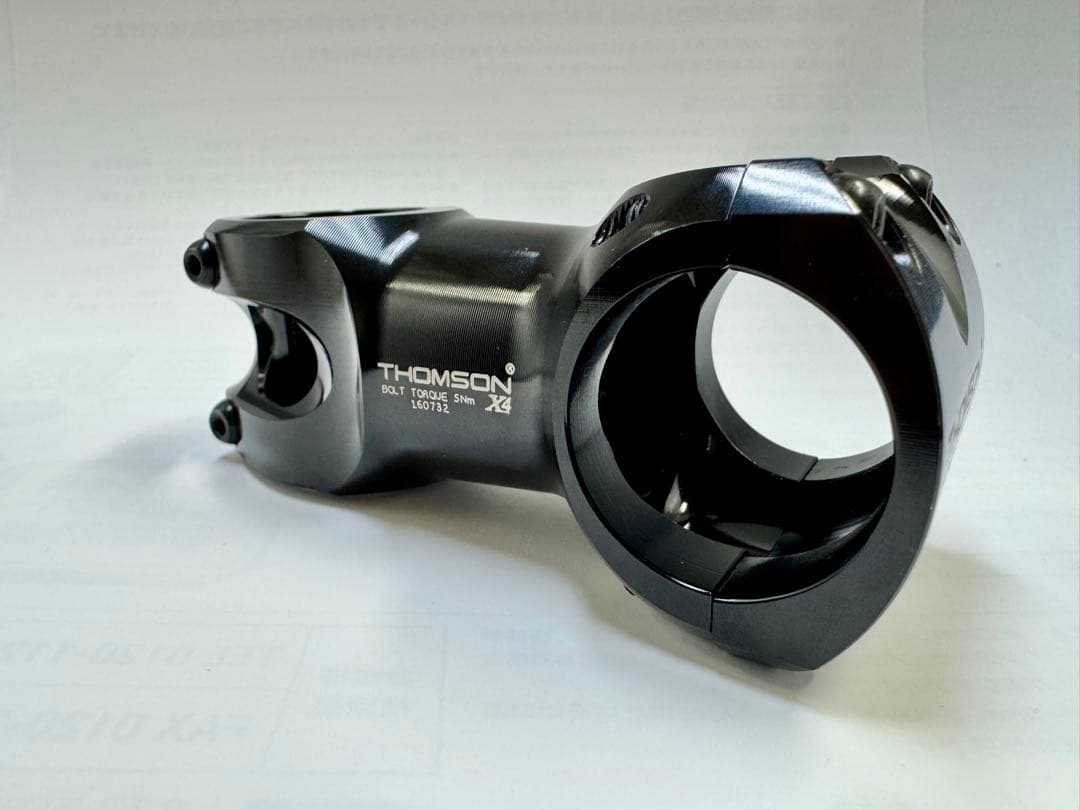 THOMSON X4 ステム ブラック アルミニウム