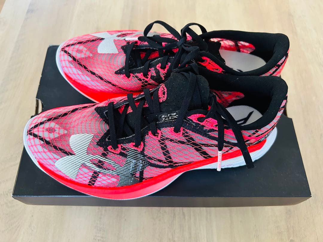 【マルコ】Under Armour ベロシティエリート2 25.5 美品