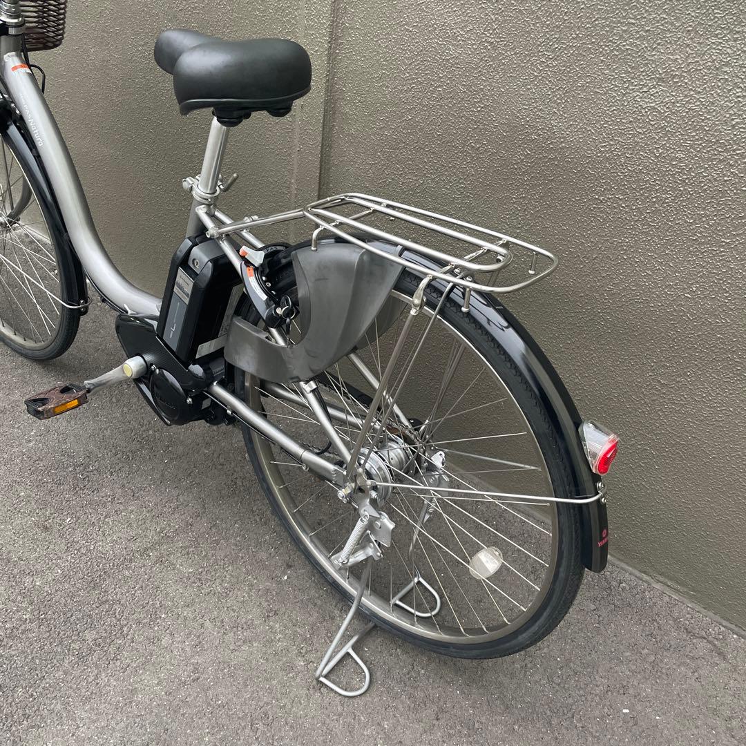 ヤマハ電動アシスト自転車8.9Ahシルバー