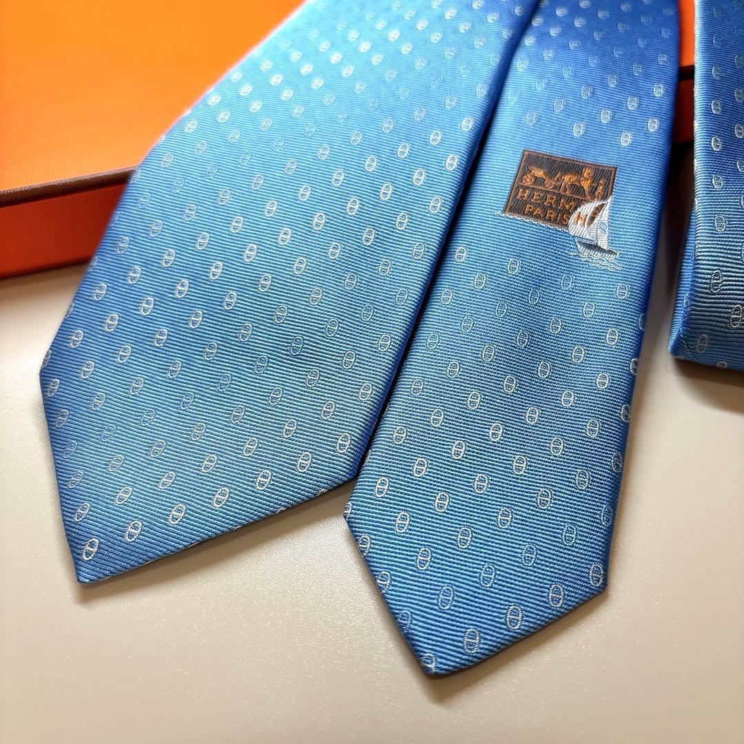 箱付き 未使用 HERMES シェーヌダンクル 総柄 ネクタイ 7.5