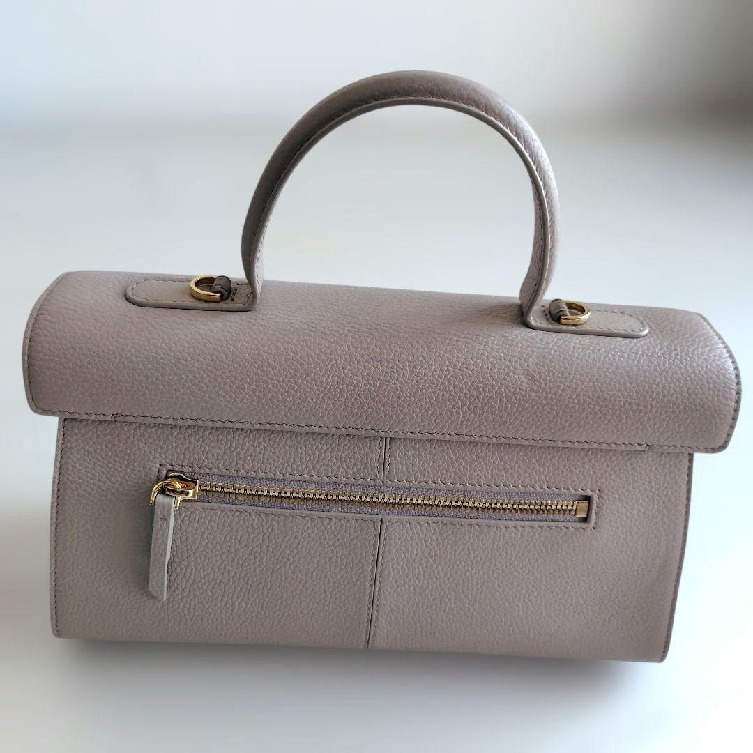 Cafune　カフネ　ミディアムスタンス　スモーク