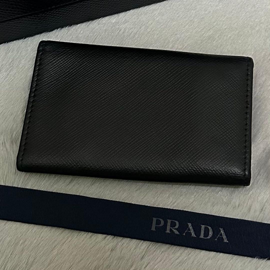 【良品】PRADA プラダ　キーケース　6連　ゴールドロゴ　サフィアーノレザー