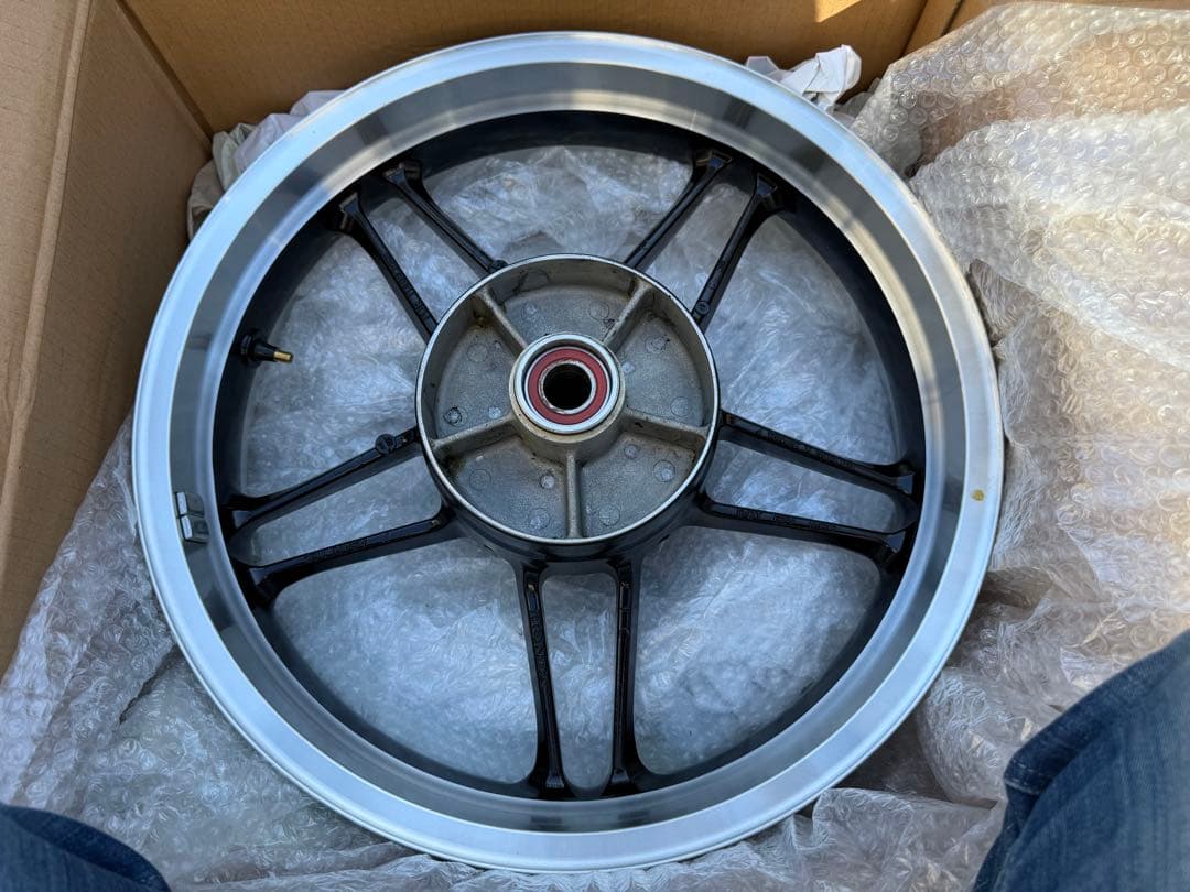 CB1100 純正キャストホイール　フロント&リヤセット