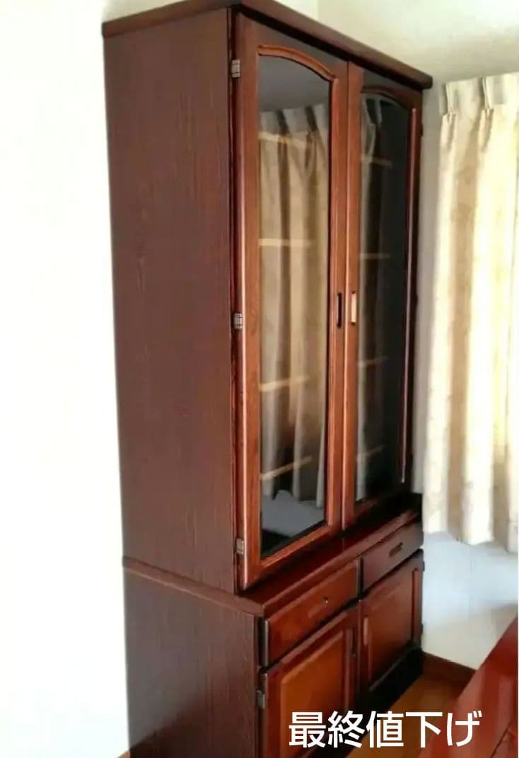 本箱　木製品　引出し　扉　収納量大　棚移動