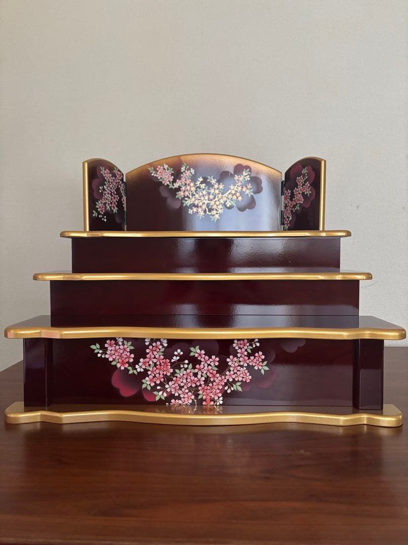 雛人形　3段飾り（棚のみ）