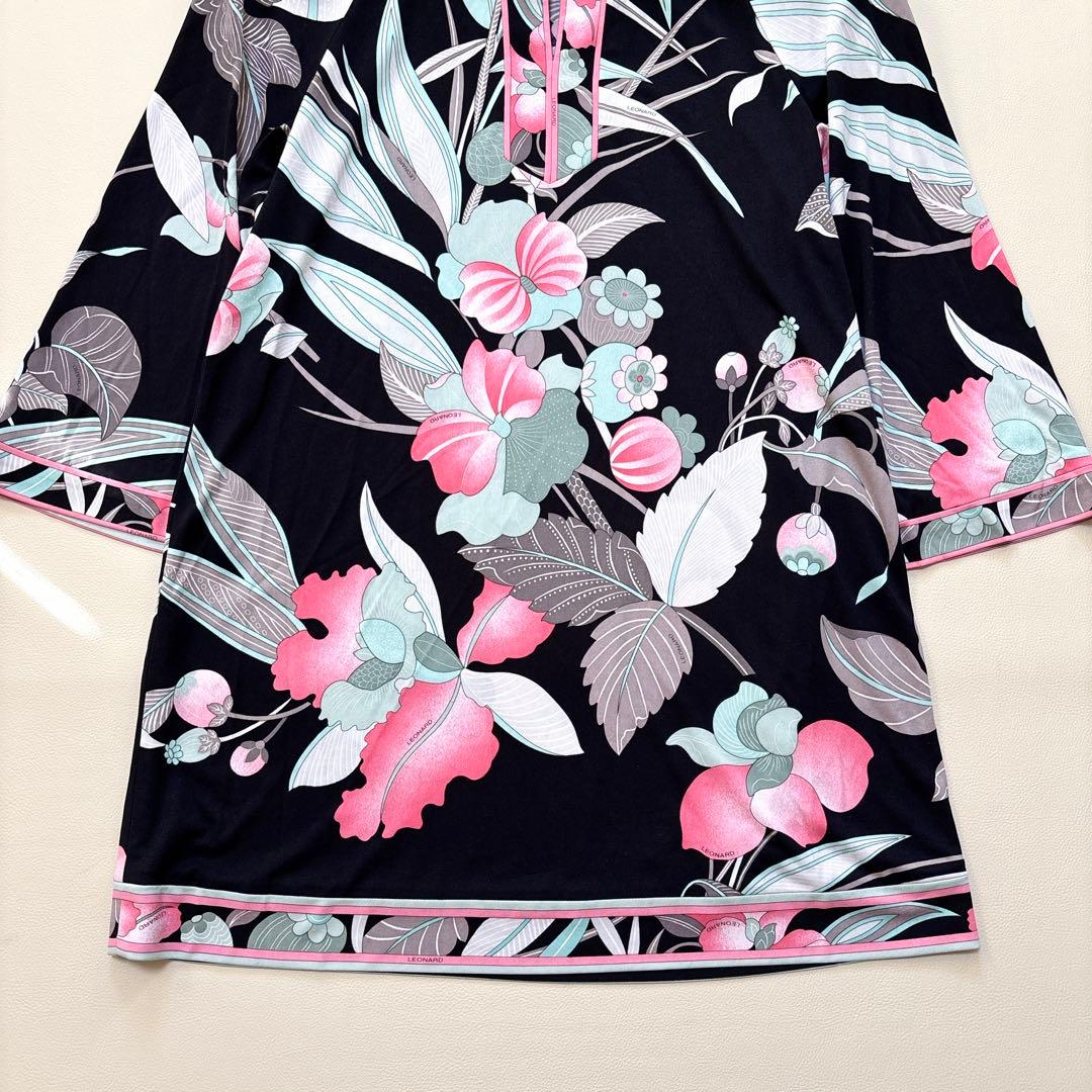 美品✨レオナール カンカン素材 チュニック フレア 花柄 ゆったり 40