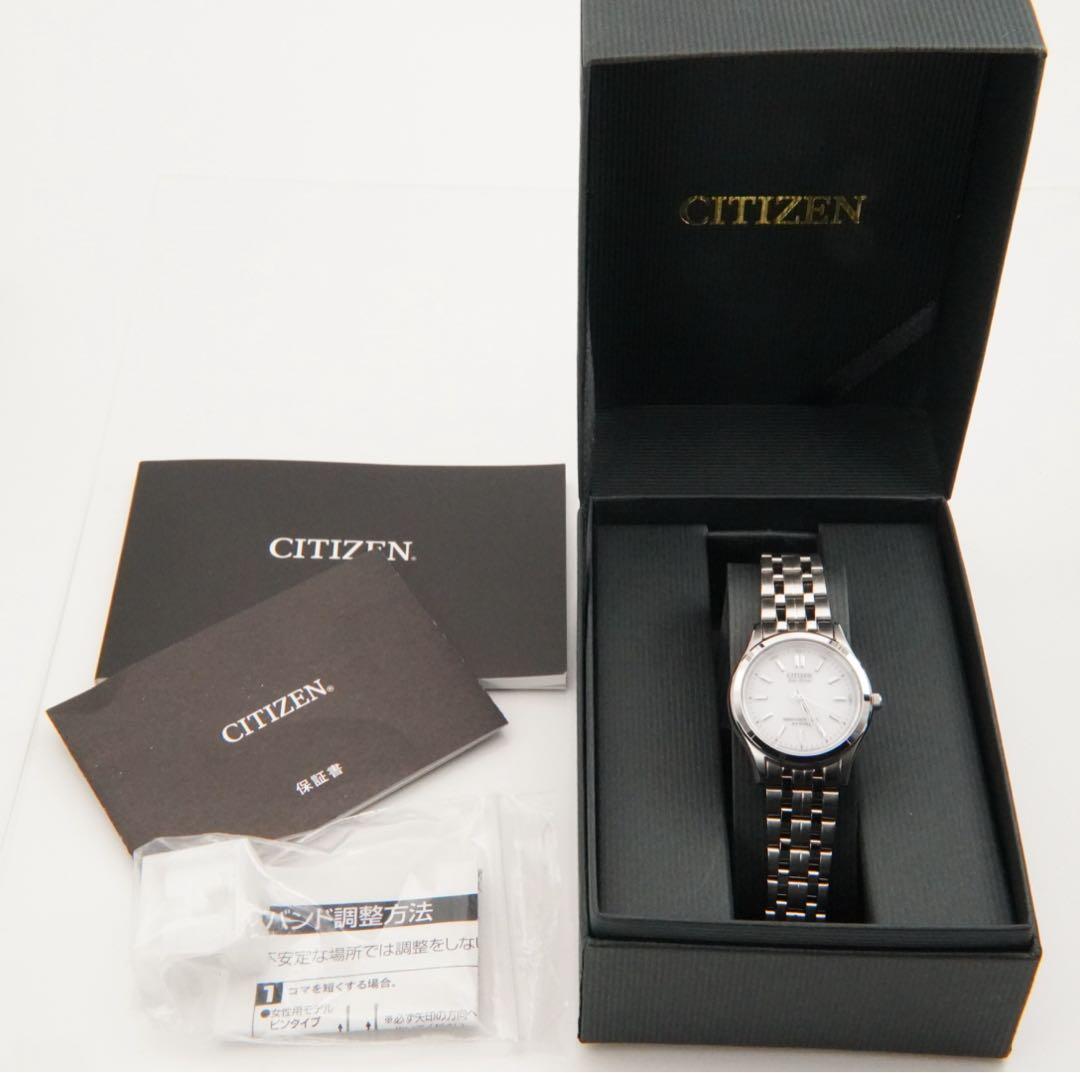 超美品【電池不要×電波】CITIZEN エコドライブ レディース シルバー腕時計