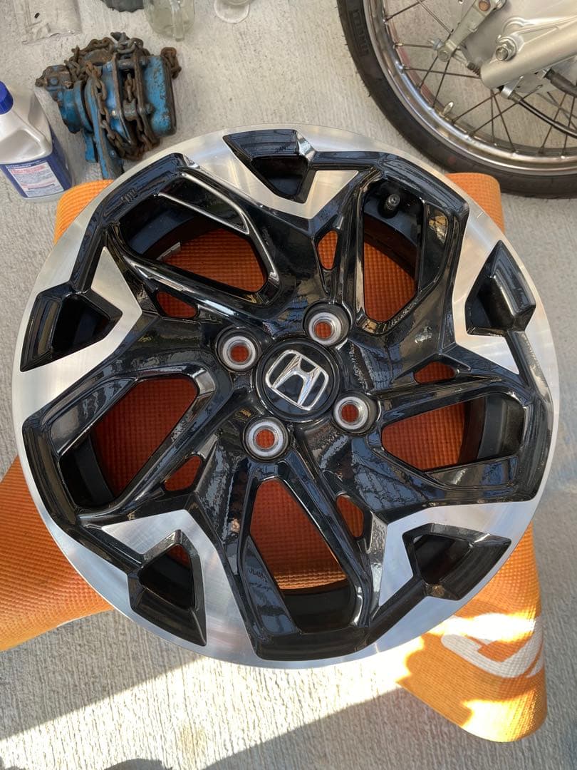 ホンダ　N-BOX純正ホイール　中古