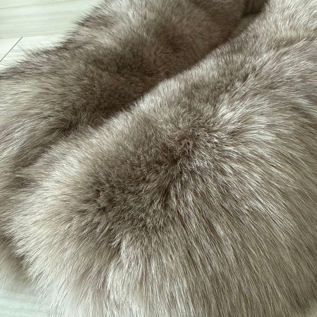 お正月限定セール‼️美品TAION extra 裾ファー